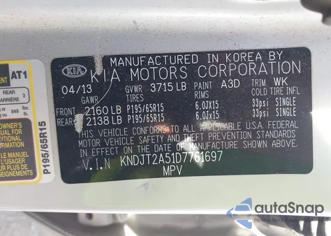 2013 Kia Soul z USA, uszkodzony, nr VIN KNDJT2A51D7761697